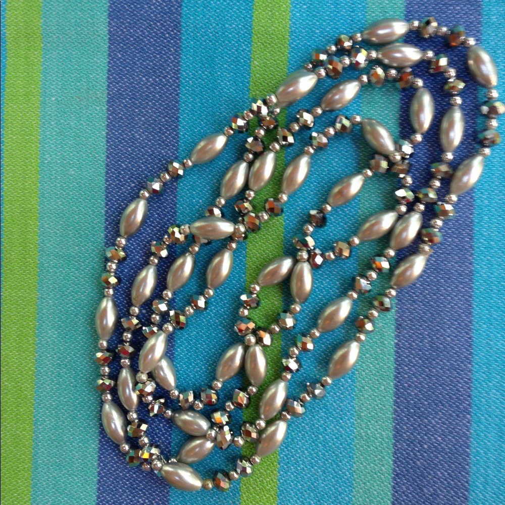 Great Gabsy Long Silver Pearl/Crystal Necklace